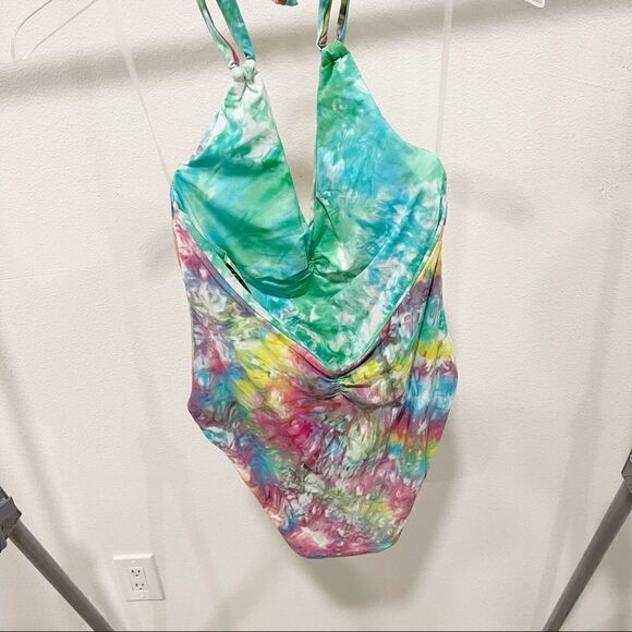 Soluna Tie Dye Swimsuit One Piece Reversible Low Back Padded Medium - Picture 3 of 7